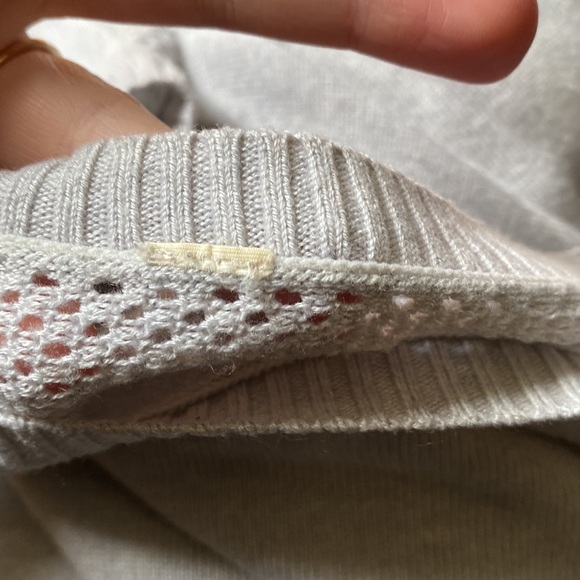 Lululemon Grey Sweater - Picture 5 of 5